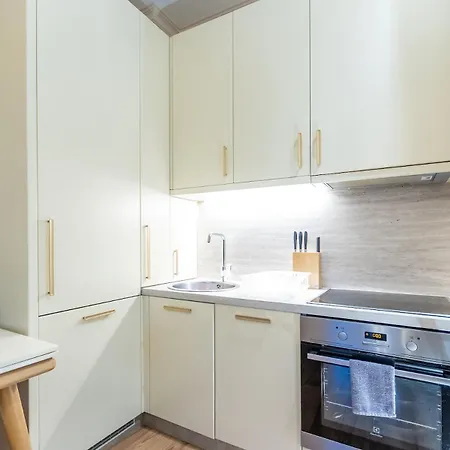 Apartment 1br Skyline View -