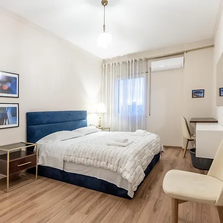 1br Skyline View - *