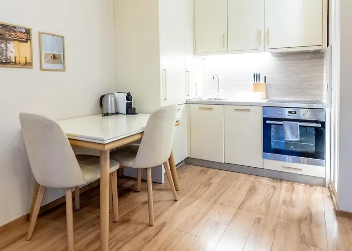 1br Skyline Sunset View - Tiran