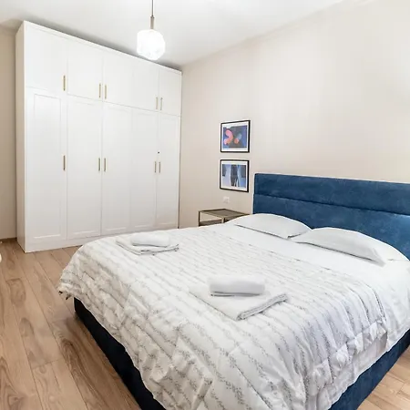 Appartamento Ts Modern 1Br W Skyline City View - Central Tirana *