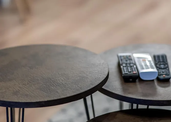 1br Skyline Sunset View - *