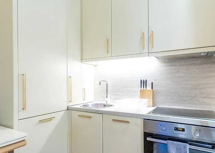 1br Skyline Sunset View -