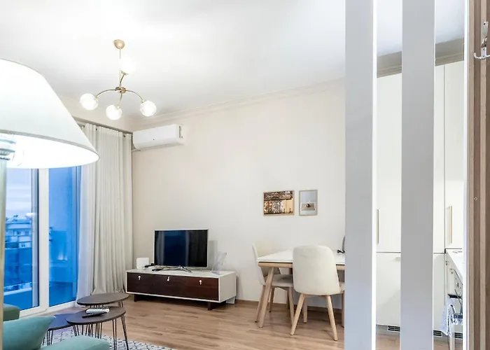 Apartment 1br Skyline View -